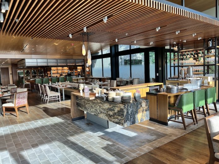 montage restaurant