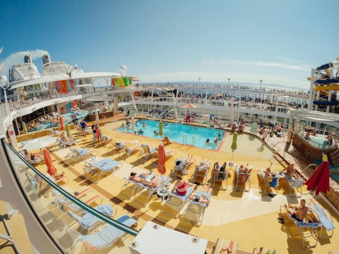 Cruise Ship