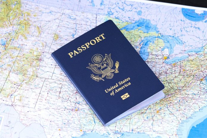 passport-2642170_960_720