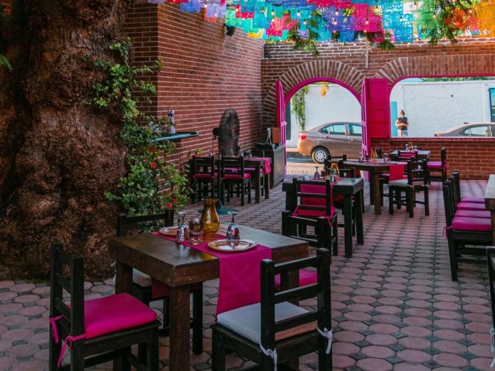 A Taste of Mexican Tradition Los Tres Gallos Delivers Authentic Flavors
